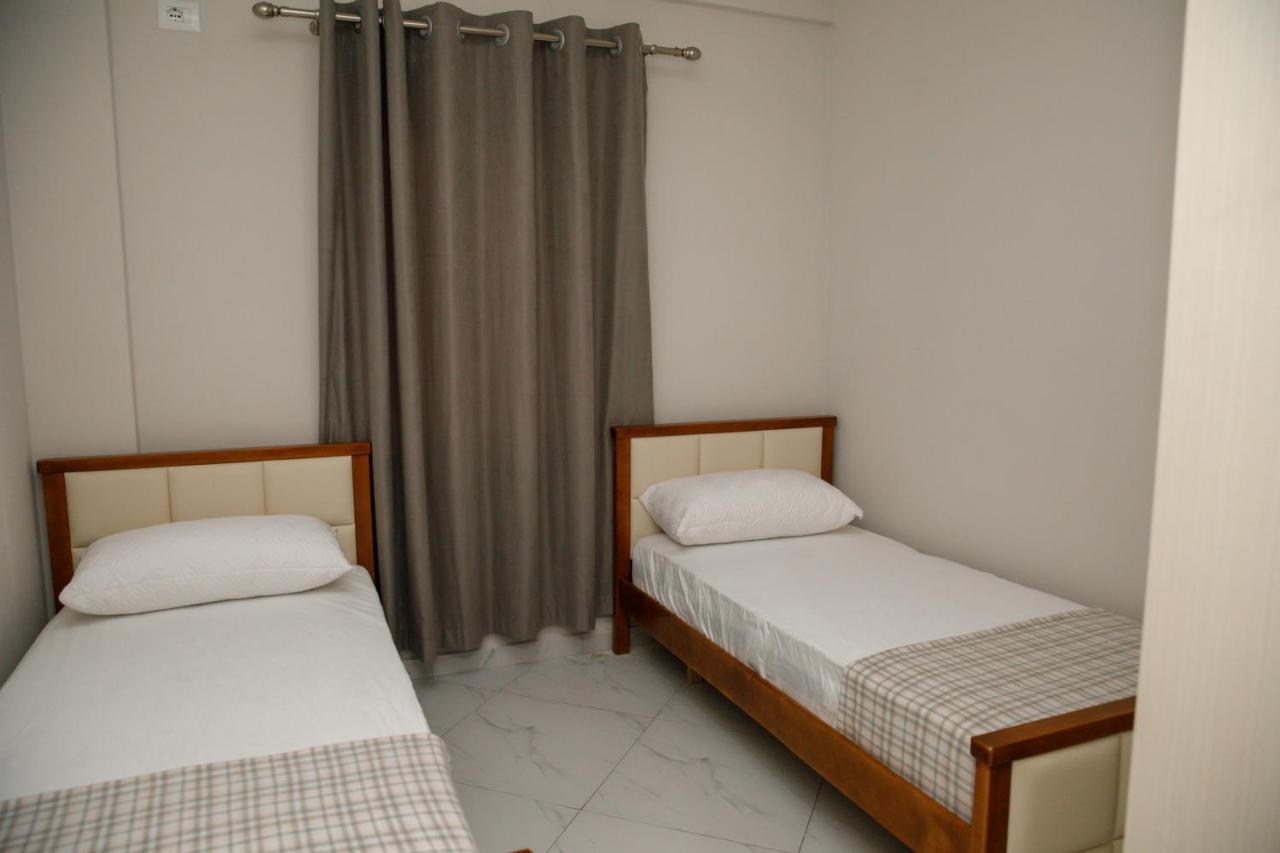 Logli Apartments Gjirokastër 外观 照片