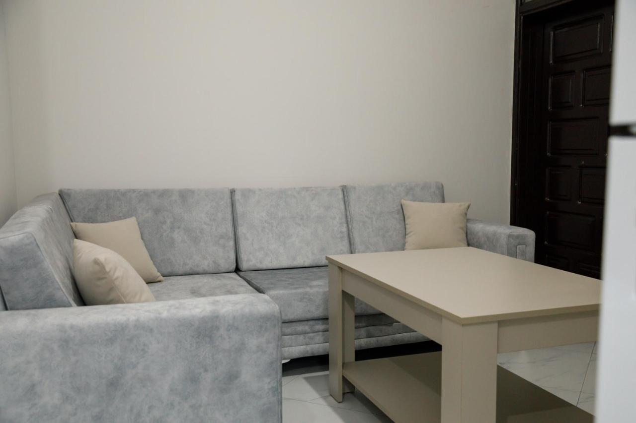 Logli Apartments Gjirokastër 外观 照片
