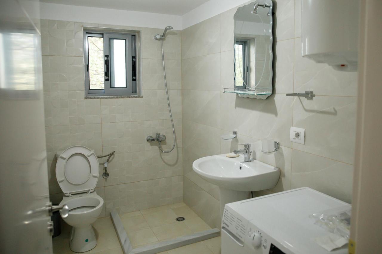 Logli Apartments Gjirokastër 外观 照片